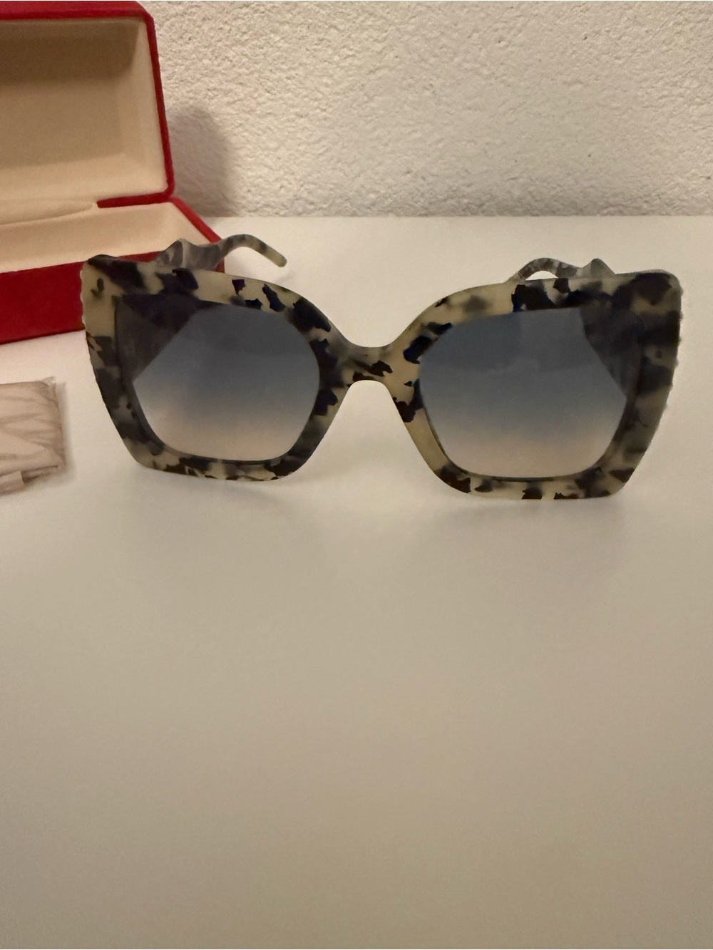 Carolina Herrera CH0001/S Pearl Detail Oversized Sunglasses